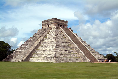 Yucatan - Chichen Itza - Die Große Pyramide