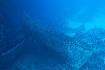 Ägypten 2006 - Safaga - Wrack der Salem Express - Die versunkenen Rettungsboote bieten einen traurigen Anblick.